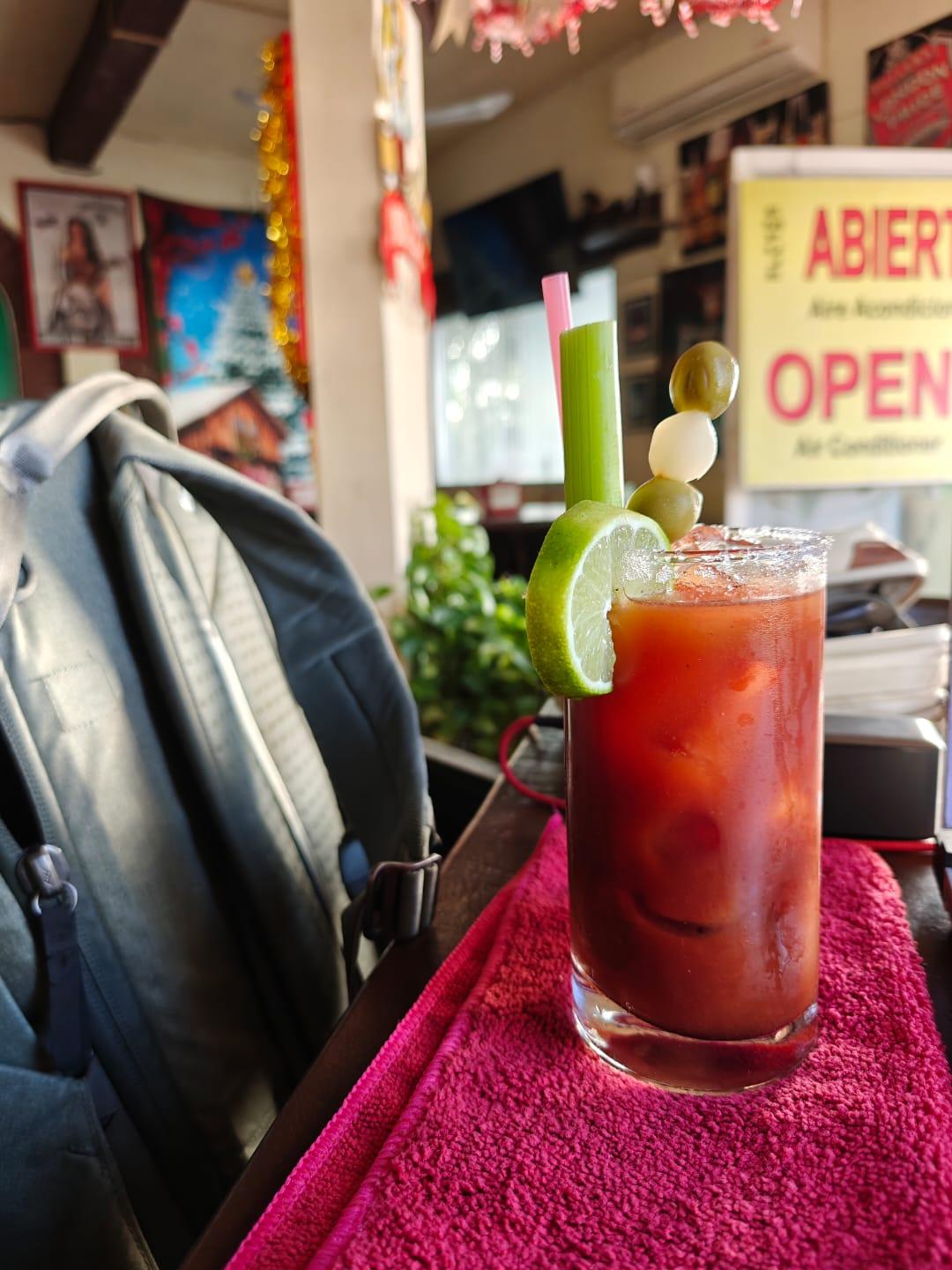 Cover Image The Ding